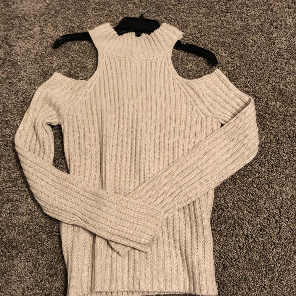 tan turtle neck w cut off shoulders